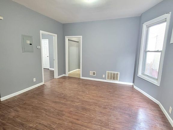 5th image of 110 N 17th St Floor 1