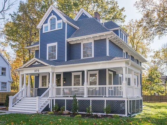 2nd image of 370 Turrell Ave