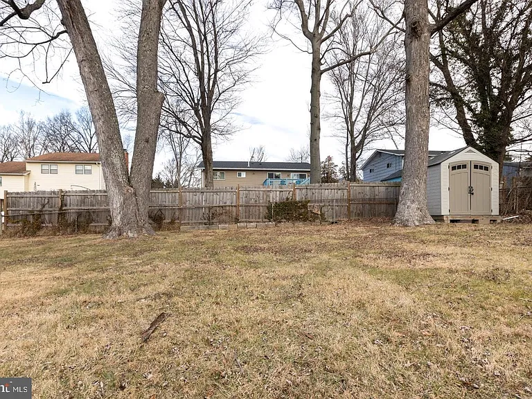 13405 Oriental St #A — Photo 17