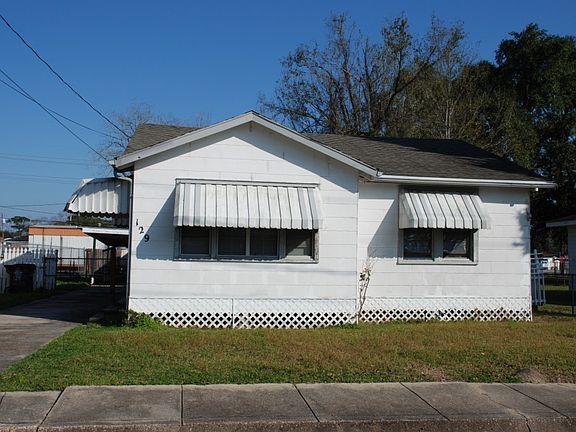4th image of 129 Louise St