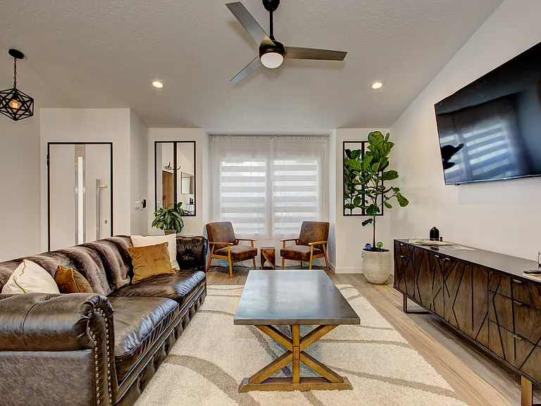 1143 N Nichole — Photo 34