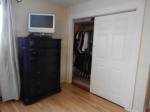 4th image of 6 Green Acres Dr APT 24