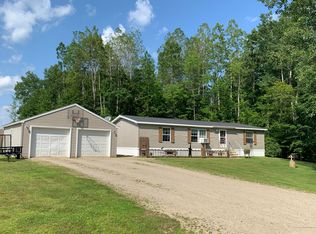 40 Lansley Dr, Sabattus, ME 04280