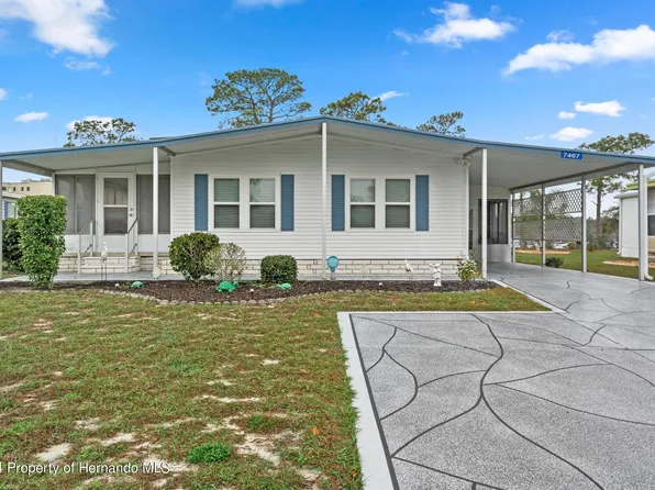 7467 Fairlane Ave, Brooksville, FL 34613