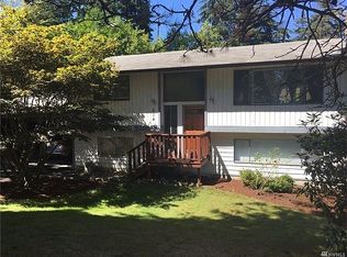 514 NE 183rd Ct, Seattle, WA 98155