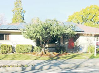5433 T St, Sacramento, CA 95819