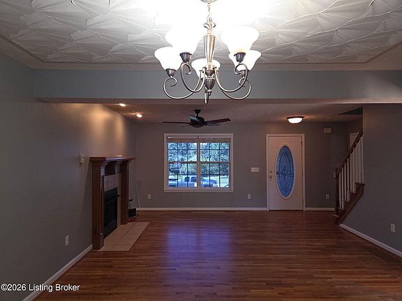 3rd image of 2517 Kensington Way