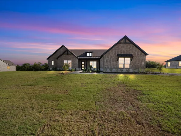 407 Indian Creek Rd, Van Alstyne, TX 75495