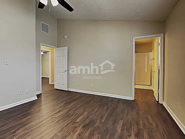 4803 Oakton Way — Photo 12