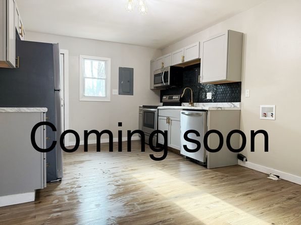 810 Fairlawn Ct #810