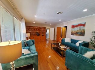 8018 Buffalo Speedway, Houston, TX 77025