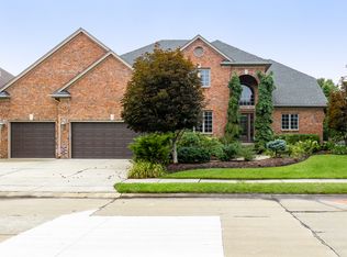 42943 Tecumseh Trl, Clinton Township, MI 48038