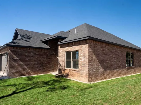 123 6th St, Elgin, OK 73538