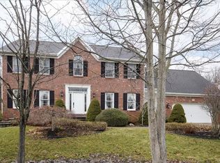 58 Hemlock Dr, Grand Island, NY 14072