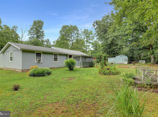 22 Sunnyside Dr, Landisburg, PA 17040