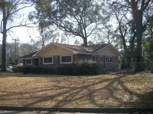 105 Montclair Blvd, Savannah, GA 31419