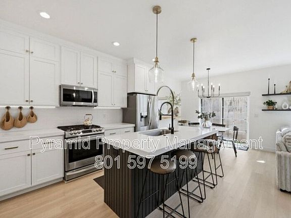 4th image of 57 S McCall Ln