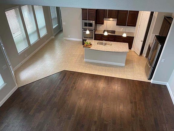 3rd image of 7205 Rockford Ct