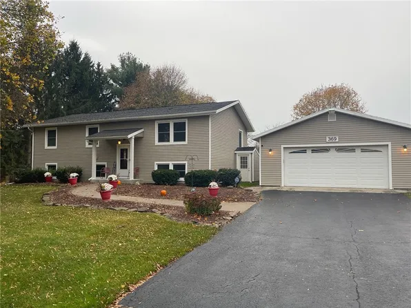 369 Root Rd, Brockport, NY 14420