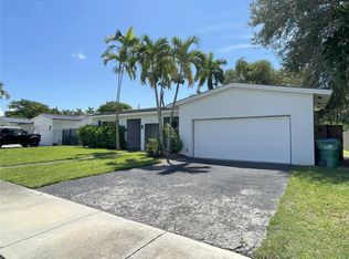 5740 SW 45th Ter, Miami, FL 33155