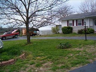 2nd image of 4257 Highway 83