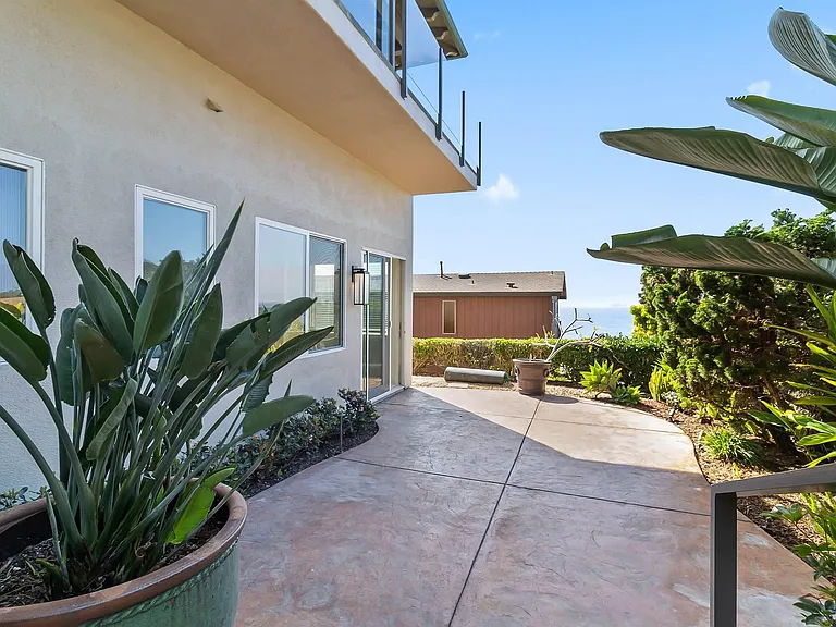 1371 San Elijo Ave — Photo 7