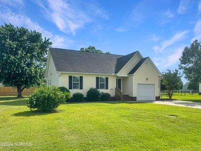 2832 Preston Lane, Grimesland, NC, 27837