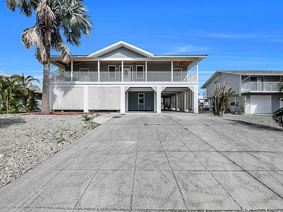 5th image of 2340 Carambola Ln