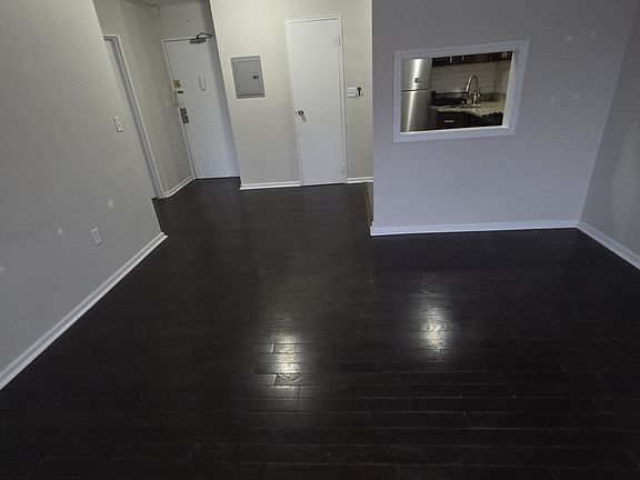 3rd image of 102 Corbin Ave APT B9