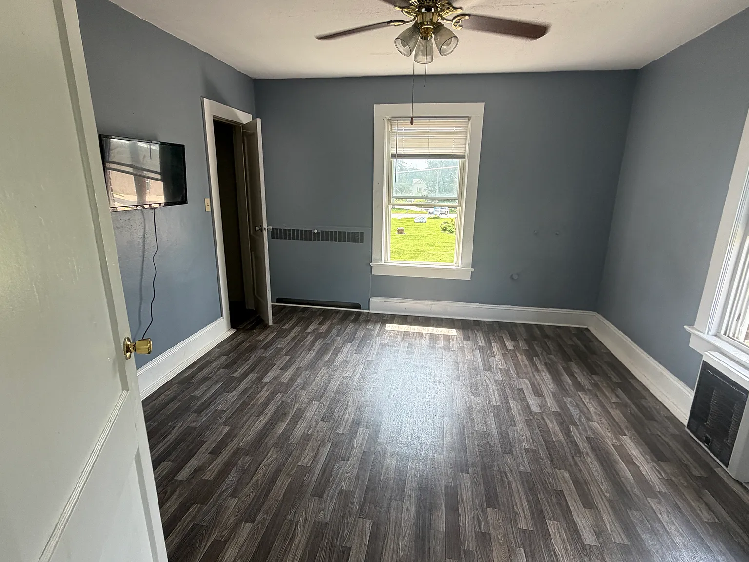 2 bed, 1.5 bath, 800 sqft, $950 — Photo 4