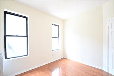 Rented by CITY SKYLINE REALTY INC