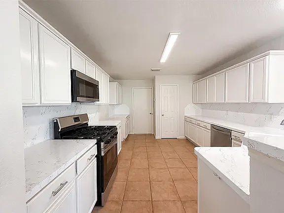 2719 Skyview Trace Ct — Photo 5