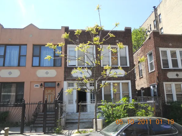 1679 Eastburn Ave, Bronx, NY 10457
