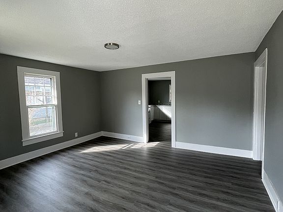 2nd image of 711 Flegal Ave