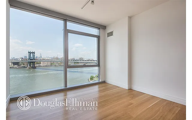 Rented by Douglas Elliman | media 19