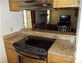 2nd image of 6733 Old Quarry Ln
