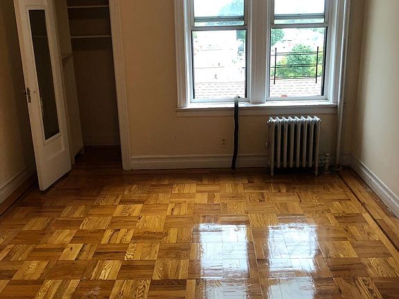 5th image of 8406 109th St #D9
