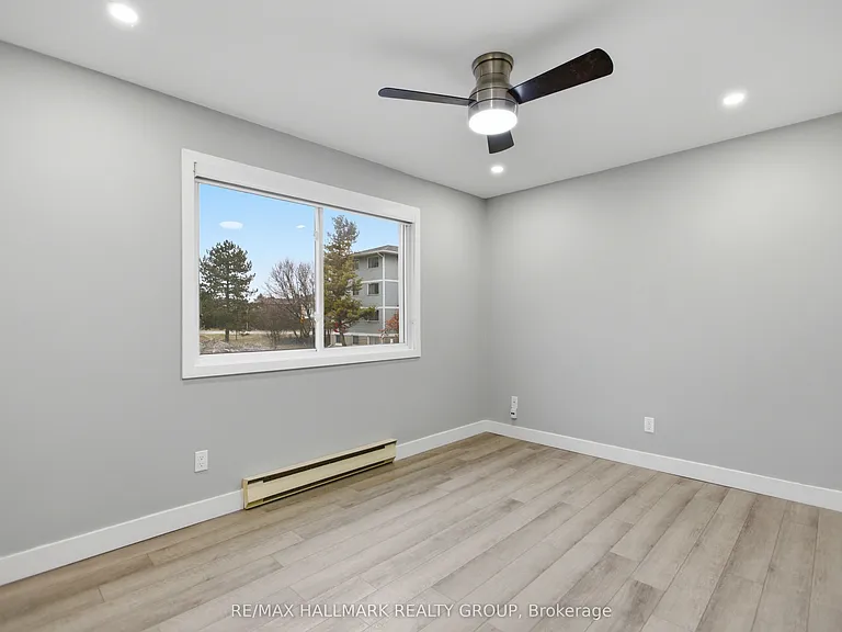 218 Viewmount Dr #216 — Photo 13