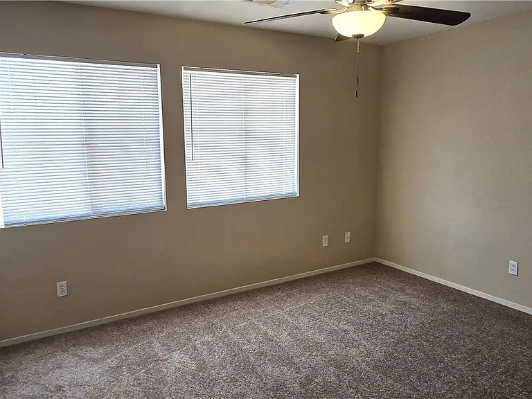 1154 Maple Pines Ave — Photo 15