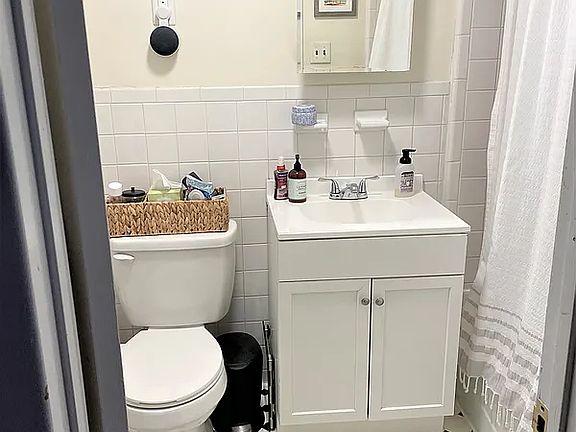 5th image of 529 Henry St #3