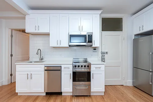 175 Hemenway St Photo 1