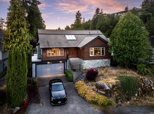 4786 Meadfeild Ct, West Vancouver, BC V7W2Y3