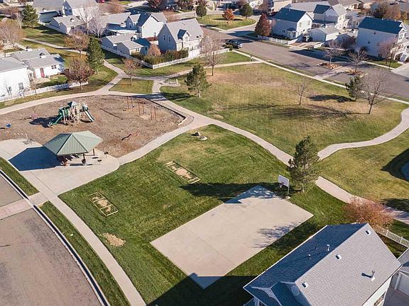 2nd image of 1228 Windsor Park Dr