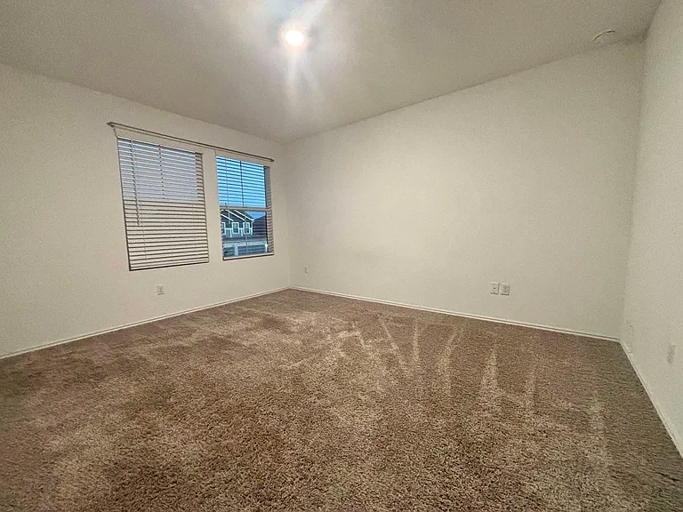 176 Andross Ln — Photo 11