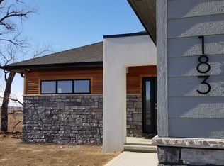 183 N Canterbury No, North Sioux City, SD 57049