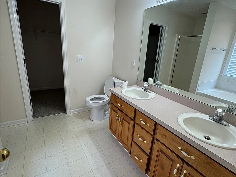 33 Jamestown Loop — Photo 13