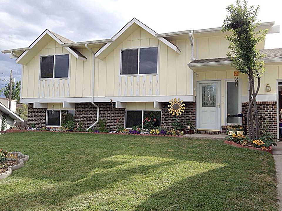 1st image of 712 Cottonwood Dr