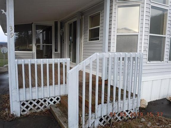 4th image of 39 Summer Place Dr