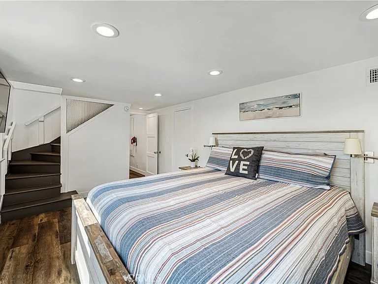 16572 E Buena Vista Ave — Photo 30