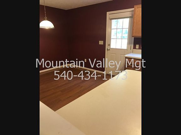 4th image of 649 Stonewall Dr